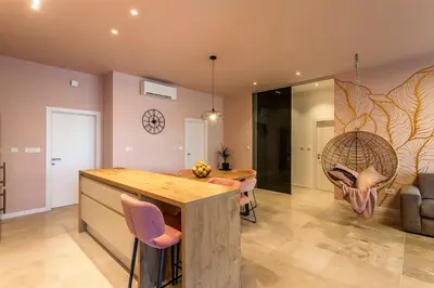 Tlocrt objekta Luxury Apartment with Hot Tub
