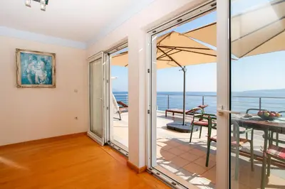Pogled na more ili pogled na more iz apartmana
