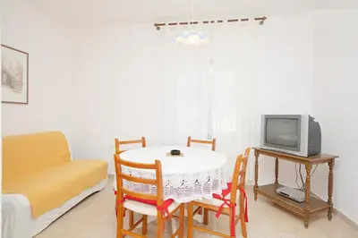 TV i/ili zabavni centar u objektu Apartments Delic