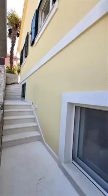 Zgrada u kojoj se nalazi apartman