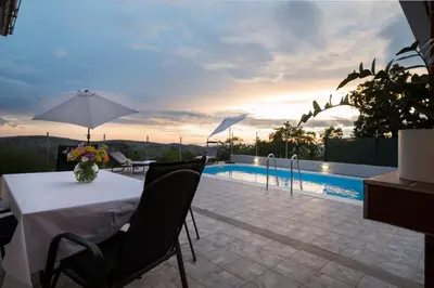 Bazen u objektu Mountain House Kajko with pool & free parking on site ili u blizini
