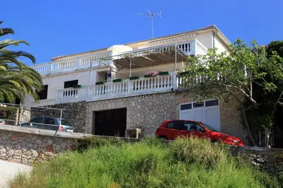 Zgrada u kojoj se nalazi apartman