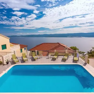 VILLA MASLINA