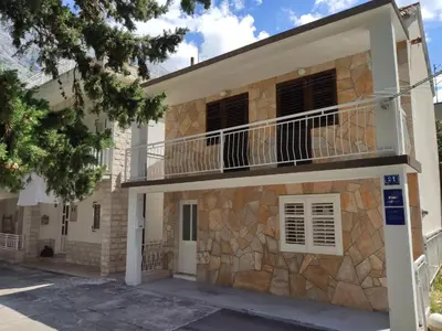 Zgrada u kojoj se nalazi apartman