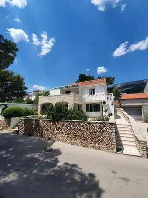Zgrada u kojoj se nalazi apartman
