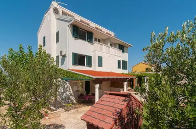 Zgrada u kojoj se nalazi apartman