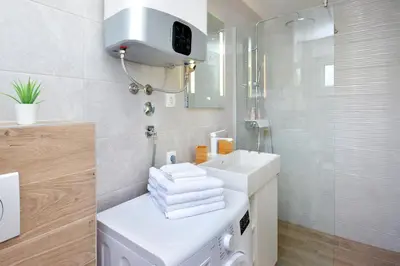 Kupaonica u objektu Private Jacuzzi Retreat near Split