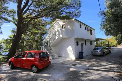 Zgrada u kojoj se nalazi apartman