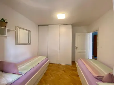 Krevet ili kreveti u jedinici u objektu Apartment Simon - Old Stone Charm, Central Bol Life