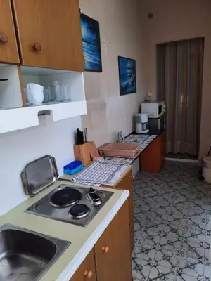 Kuhinja ili čajna kuhinja u objektu Sobe Centar Baška Voda