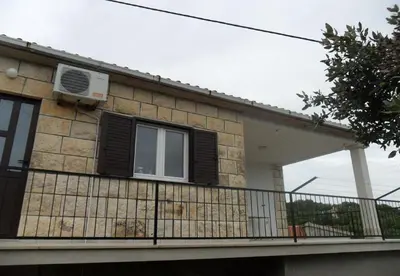 Zgrada u kojoj se nalazi apartman