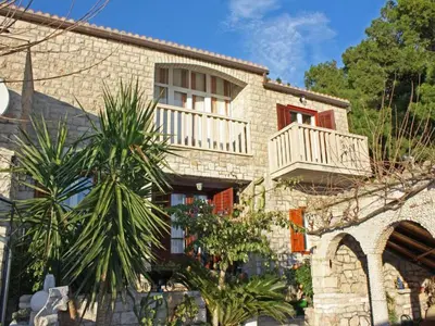 Zgrada u kojoj se nalazi apartman