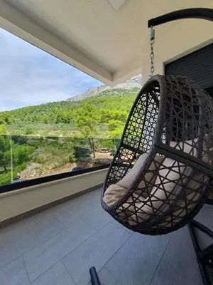 Pogled na planine ili pogled na planine iz apartmana