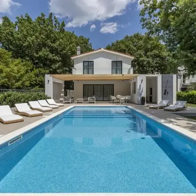 Villa VENTURA with private 45 sqm swimming pool