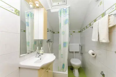 Kupaonica u objektu Apartmani Banić Apartman 5