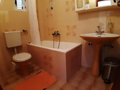 Kupaonica u objektu Apartments and Rooms Dobrila