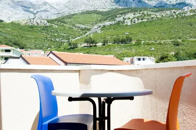 Pogled na planine ili pogled na planine iz apartmana