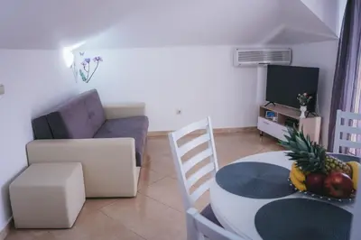 TV i/ili zabavni centar u objektu Vila Promajna 3