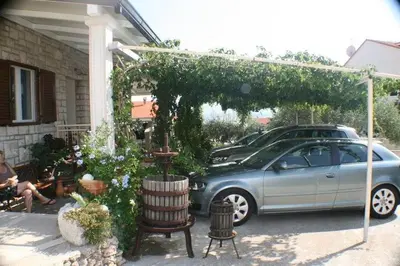 Tlocrt objekta Studio apartment in Bol with sea view, balcony, air conditioning, Wi-Fi (3417-3)