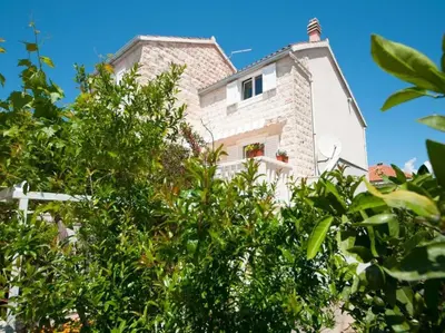 Zgrada u kojoj se nalazi apartman