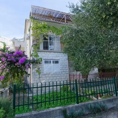 Apartments Jadro