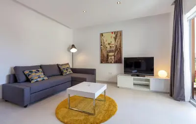 TV i/ili zabavni centar u objektu Azalea A1
