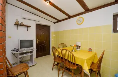 TV i/ili zabavni centar u objektu Breathtaking sea view apartments Boris