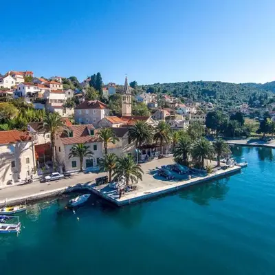 1 Bedroom Lovely Apartment In Splitska
