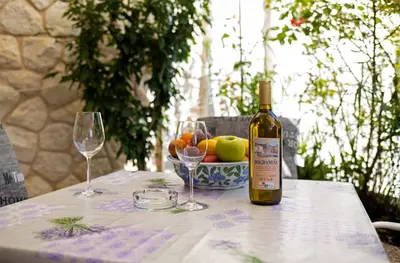 Pića u objektu Balic Apartments - ZF Hvar