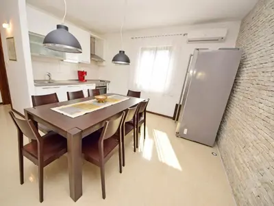Kuhinja ili čajna kuhinja u objektu Holiday Home Sofija by Interhome