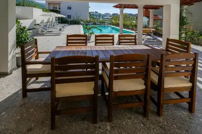 Bazen u objektu Villa Azalea apartments A3 ili u blizini
