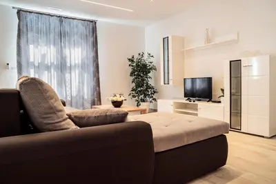 TV i/ili zabavni centar u objektu Bilić S