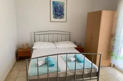 Tlocrt objekta Apartment 2 with pool and amazing sea view
