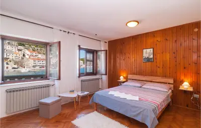 Krevet ili kreveti u jedinici u objektu 3 Bedroom Lovely Home In Pucisca