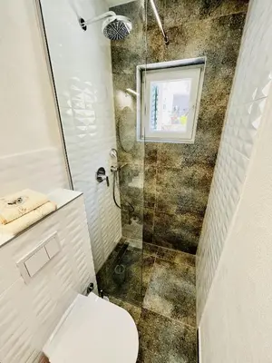 Kupaonica u objektu Apartments and rooms with parking space Makarska - 18028
