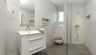 Kupaonica u objektu Sunny Biokovo Apartments
