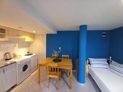Kuhinja ili čajna kuhinja u objektu Villa Almond near Omis, private pool