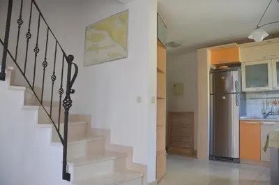 Kuhinja ili čajna kuhinja u objektu Apartman Ananda Bol - 2 bedrooms, 7 beds