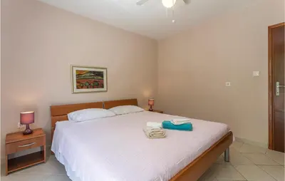 Krevet ili kreveti u jedinici u objektu 4 Bedroom Cozy Home In Medici