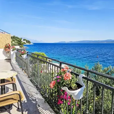 Holiday Home Lara by Interhome