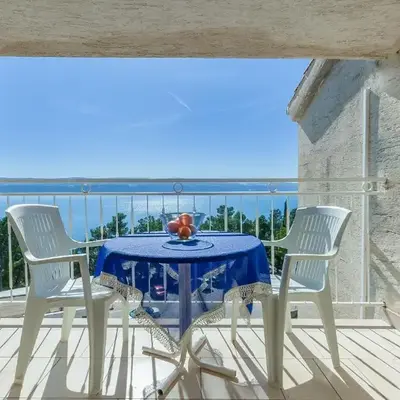 Apartments Maras