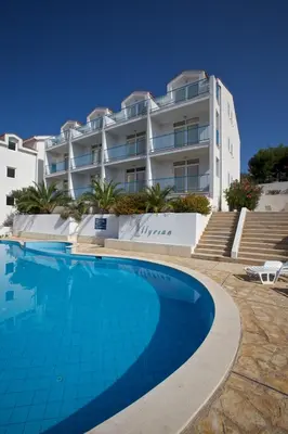 Bazen u objektu Illyrian Resort ili u blizini