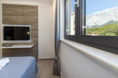Pogled na planine ili pogled na planine iz apartmana