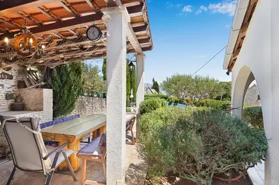Vrt u objektu Charming Villa Nika with the pool