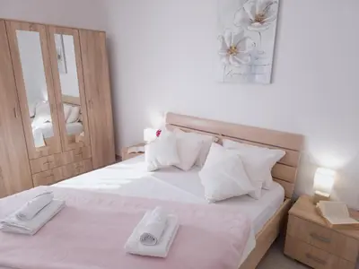 Krevet ili kreveti u jedinici u objektu Modern villa with jacuzzi, beautiful sea view, near Split! Villa 36A