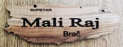 Certifikat, nagrada, logo ili neki drugi dokument izložen u objektu Studio Mali Raj