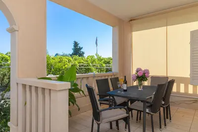 Balkon ili terasa u objektu Apartments Ella