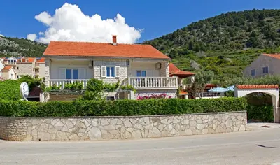 Pogled na planine ili pogled na planine iz apartmana