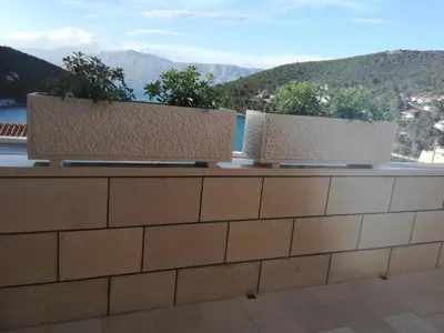 Pogled na planine ili pogled na planine iz apartmana