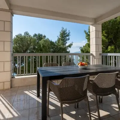 Apartments Simic Makarska
